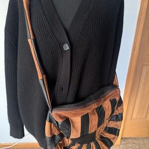 Elegant Black and Brown Striped Crossbody Bag